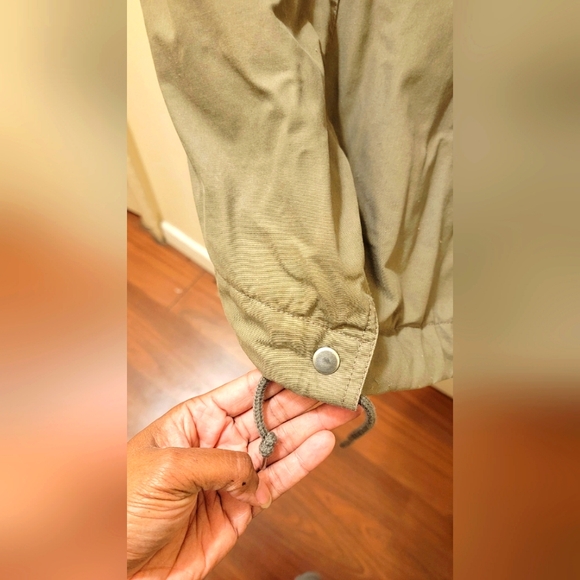 Jacket - Picture 5 of 12